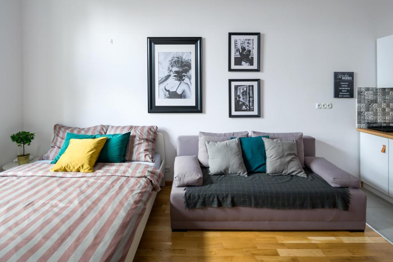 Discover Krakow Apartments - 5 Borowickiej St - Studio Next To Opera And Unity Centre Краків Екстер'єр фото