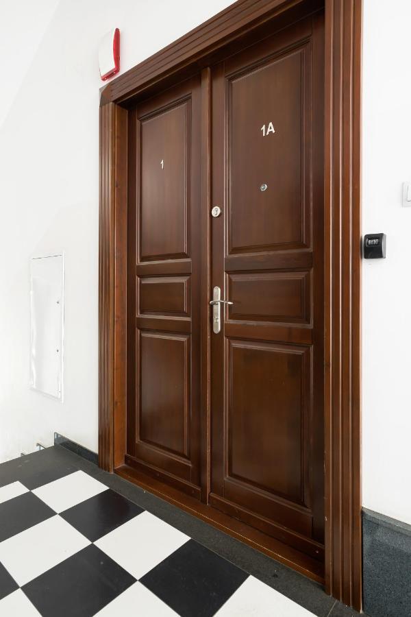 Discover Krakow Apartments - 5 Borowickiej St - Studio Next To Opera And Unity Centre Краків Екстер'єр фото